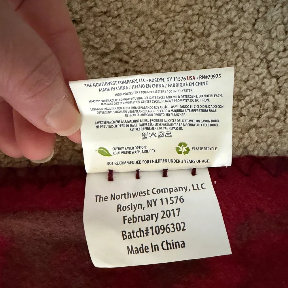 Virginia Tech Hokies Blanket 59x42 Maroon 125 Years Football Man CaveNorthwest